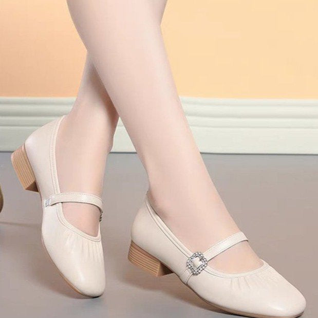 Damen elegante Ballerinas mit modischem Riemen und funkelndem Schmuckdetail Heidi-Mode