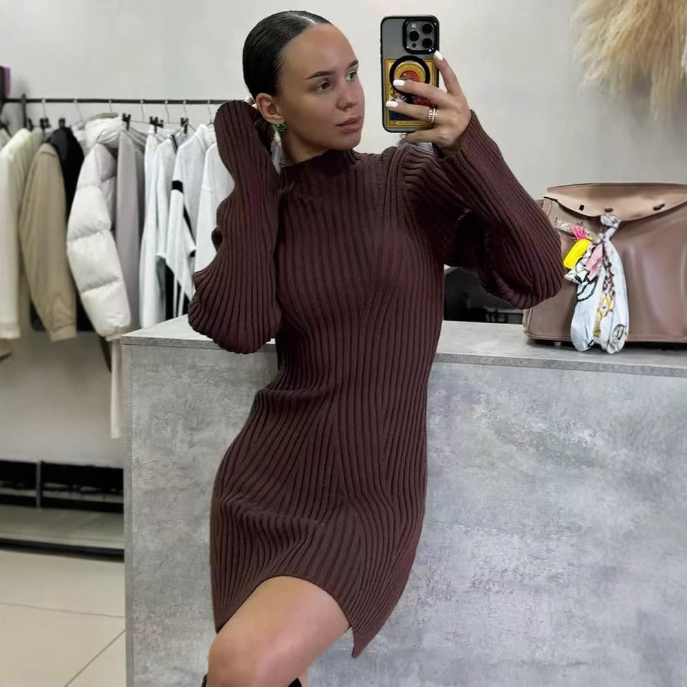 Damen Strickkleid mit moderner Rippstruktur und stylischem Schnitt Heidi-Mode