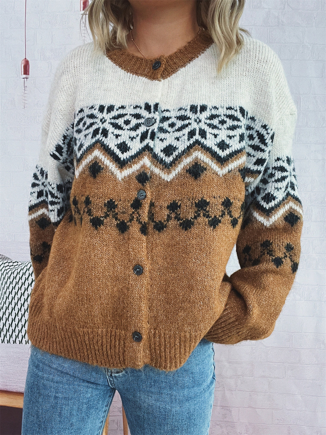 Damen kuschelige Strickjacke mit großem Muster und hochwertiger Verarbeitung Heidi-Mode