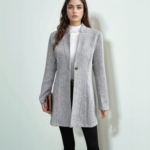 Damen Eleganter, schmal geschnittener Blazer mit feinem Streifenmuster Heidi-Mode