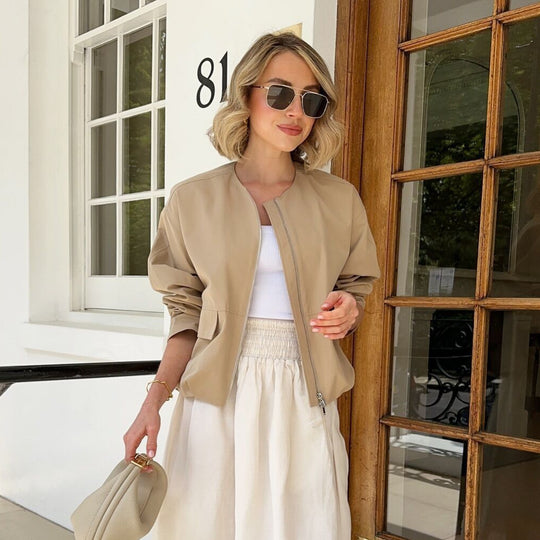 Damen lässige Steppjacke mit praktischen aufgesetzten Taschen und elastischem Bund Heidi-Mode