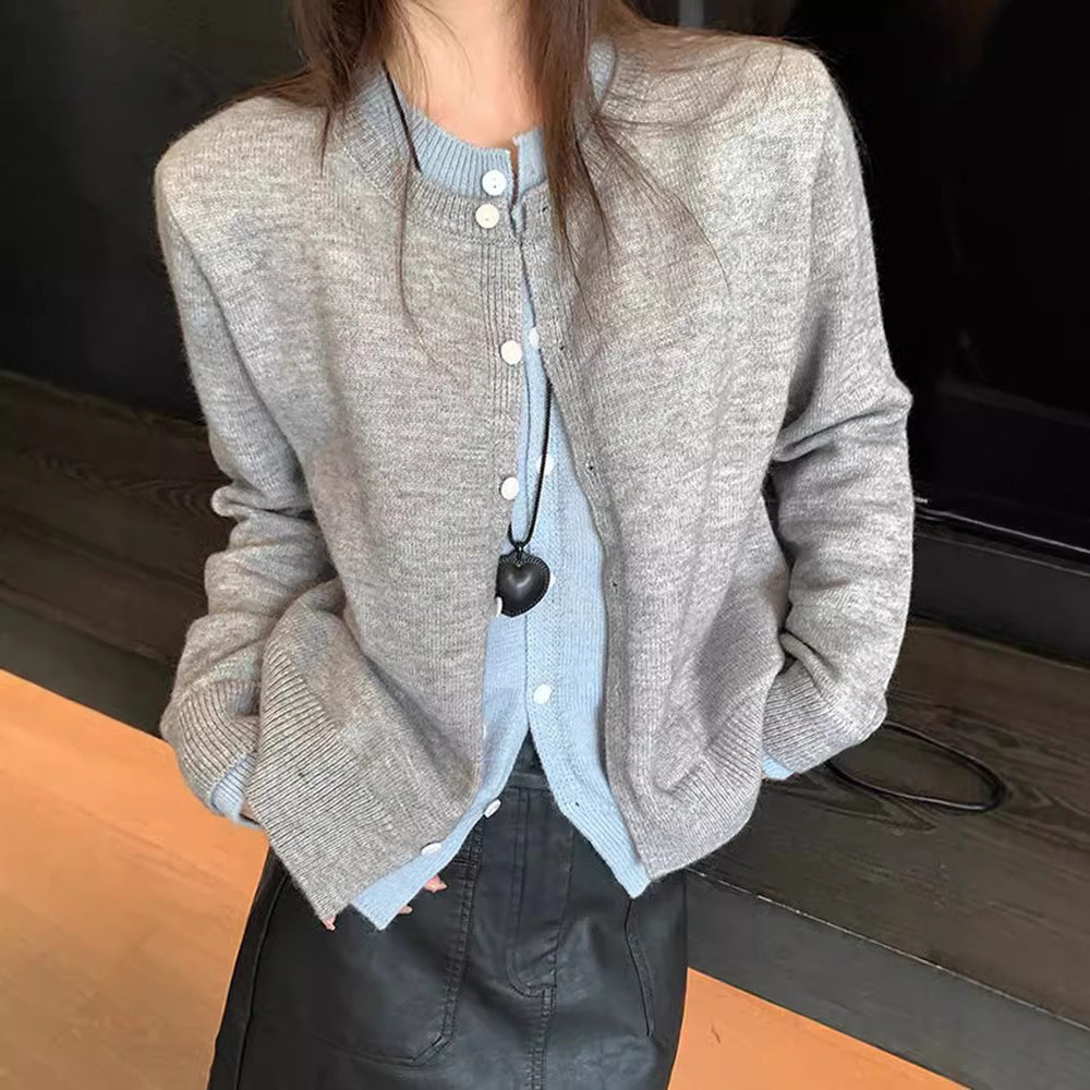 Damen Strickcardigan mit Rundhalsausschnitt und Knopfdetail Heidi-Mode