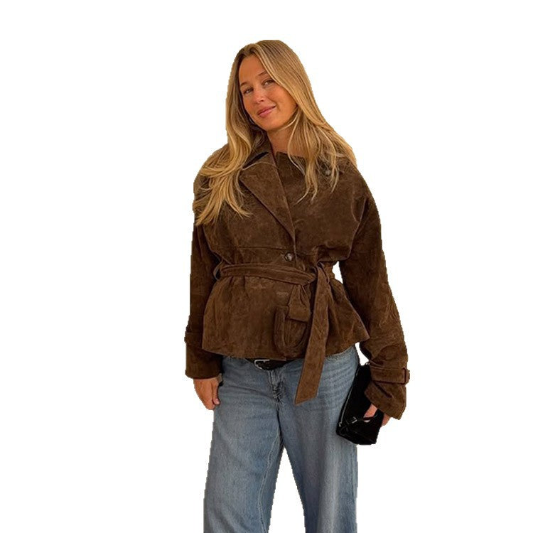 Damen modische Wildlederjacke mit Taillengürtel und voluminösen Ärmeln Heidi-Mode