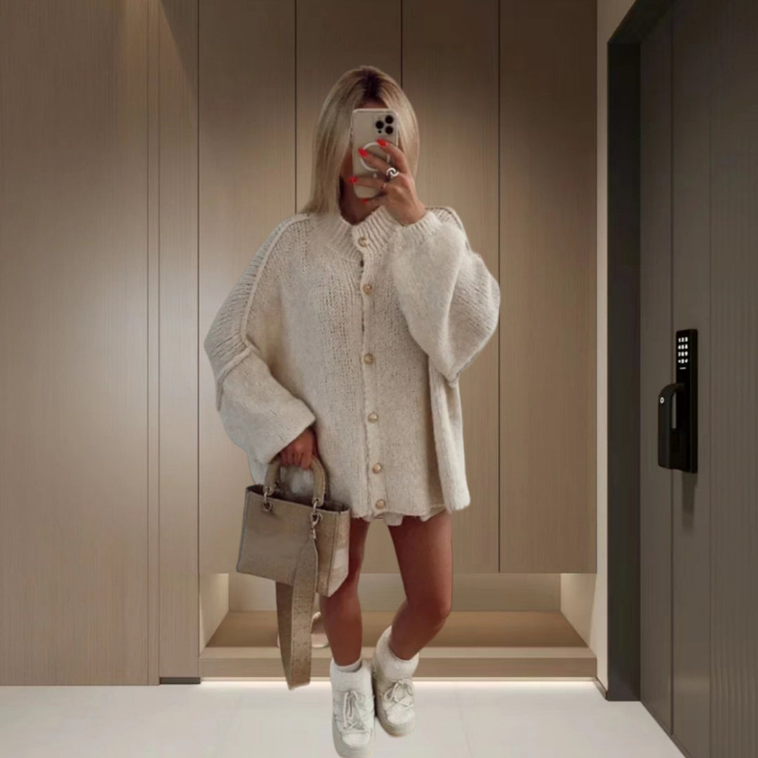 Damen Strickjacke mit weiten Ärmeln und Knopfdetails Heidi-Mode
