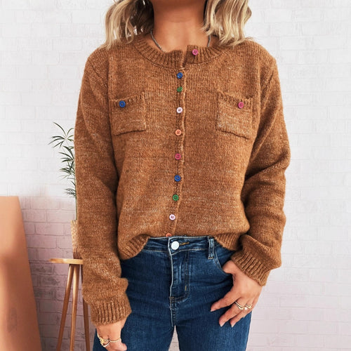 Damen Strickjacke mit bunten Knopfdetails und praktischen Taschen Heidi-Mode