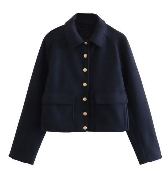 Damen modische Kurzjacke mit praktischen Pattentaschen und dekorativen Knöpfen Heidi-Mode