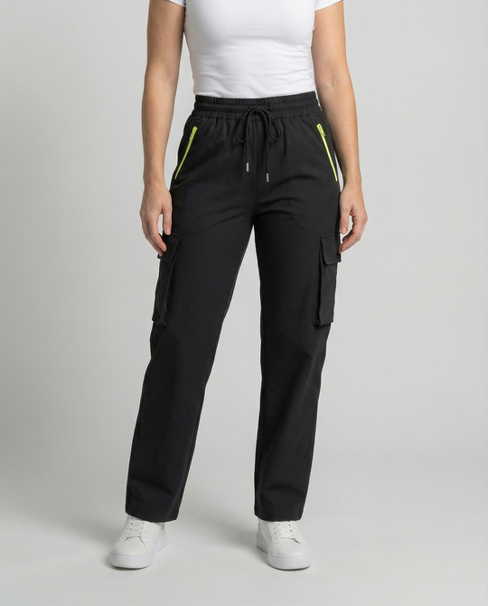 Cargohose Damen mit elastischem Bund und praktischen Taschen