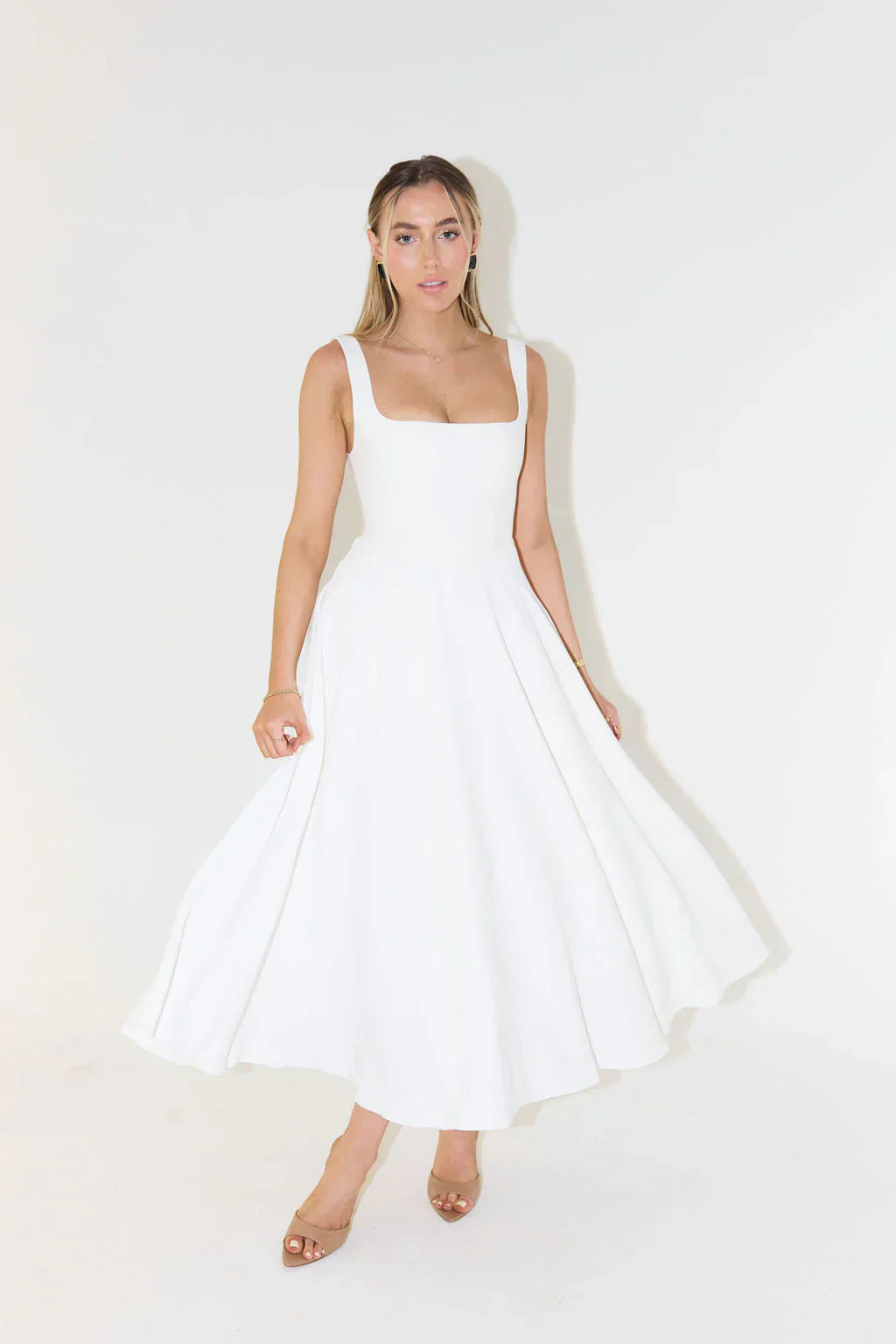 Midi-Kleid mit Hoher Taille und Quadrat-Ausschnitt