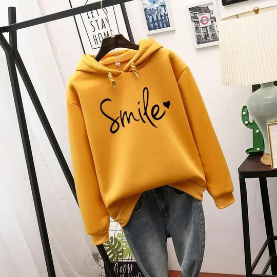 Heidi-Mode | Bequemer "Smile" Grafik Hoodie