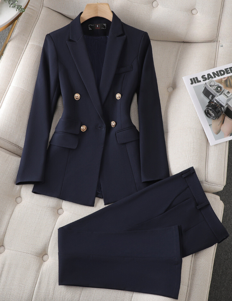 Elegante Fell und komplettes Set