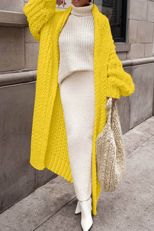 Modische und mühelose Strickjacke