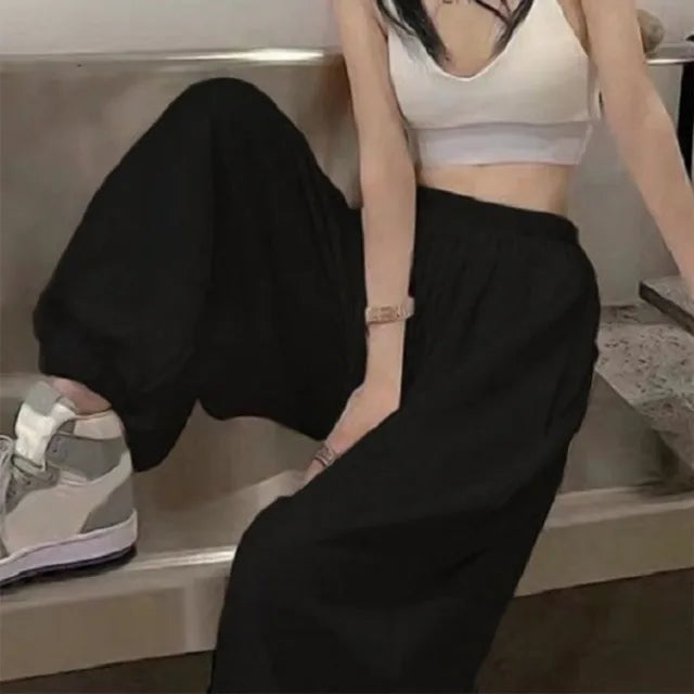 Übergroße Jogginghose – hohe Taille