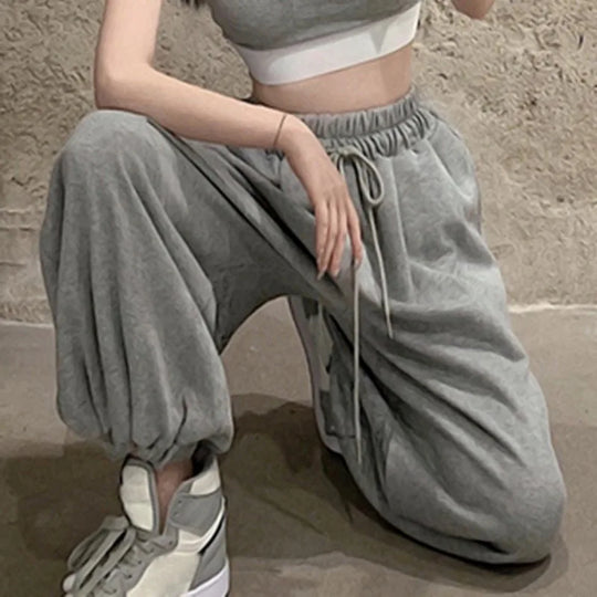 Übergroße Jogginghose – hohe Taille