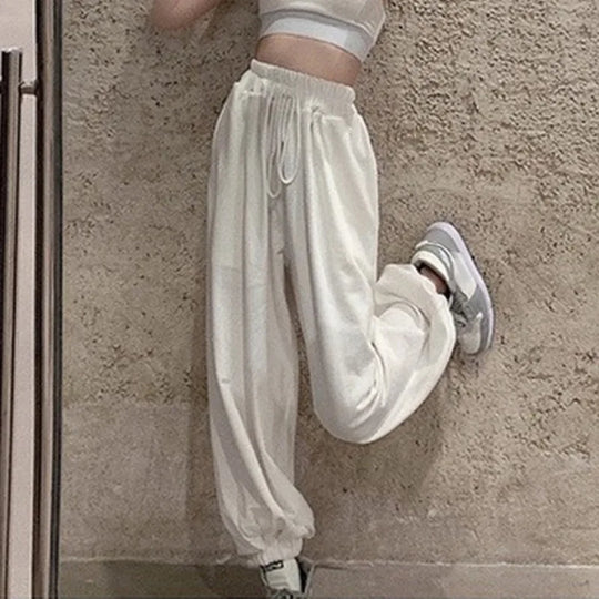 Übergroße Jogginghose – hohe Taille