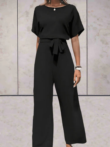 Einfarbiger Jumpsuit mit kurzen und weiten Ärmeln