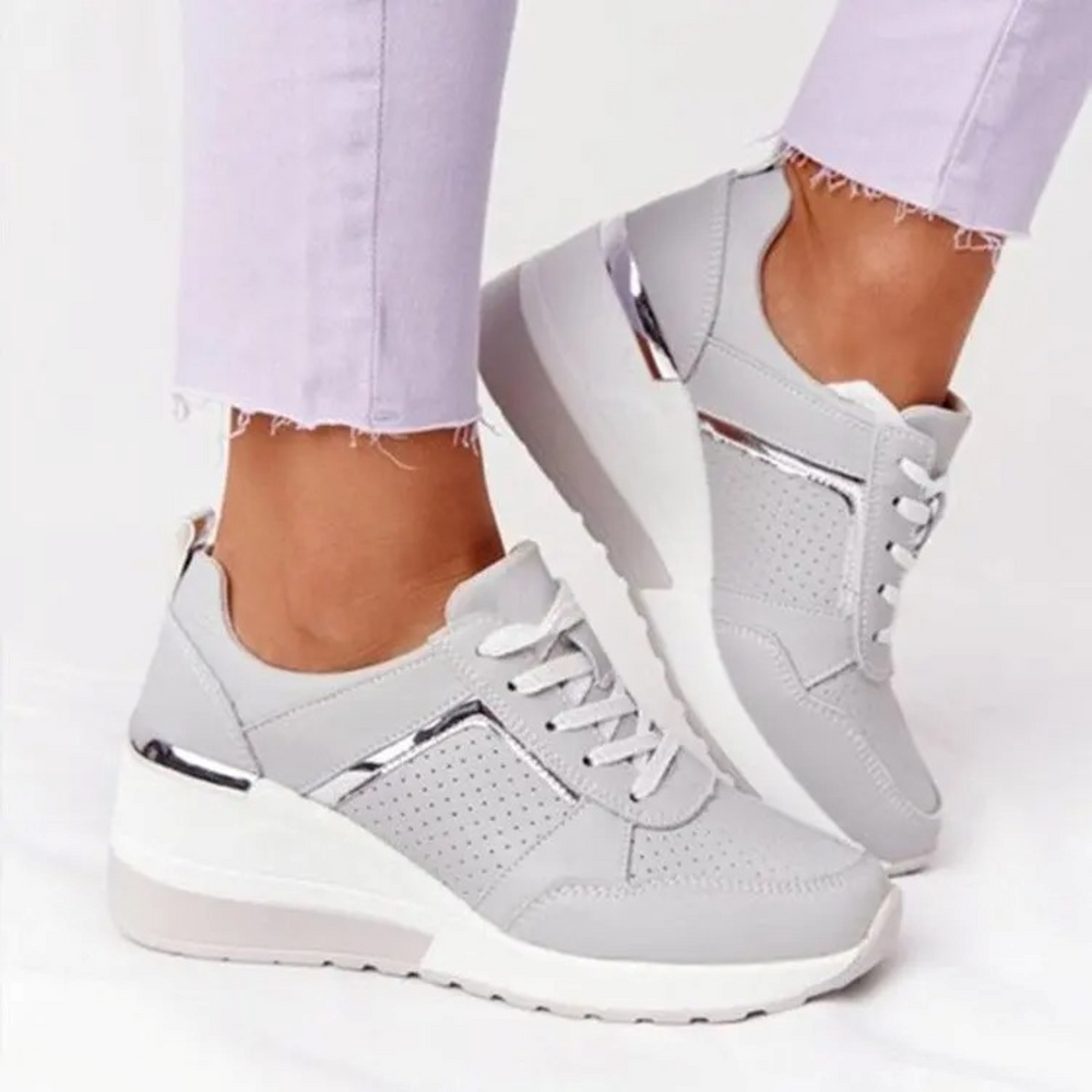 Heidi-Mode | Bequeme Schuhe mit Keilabsatz