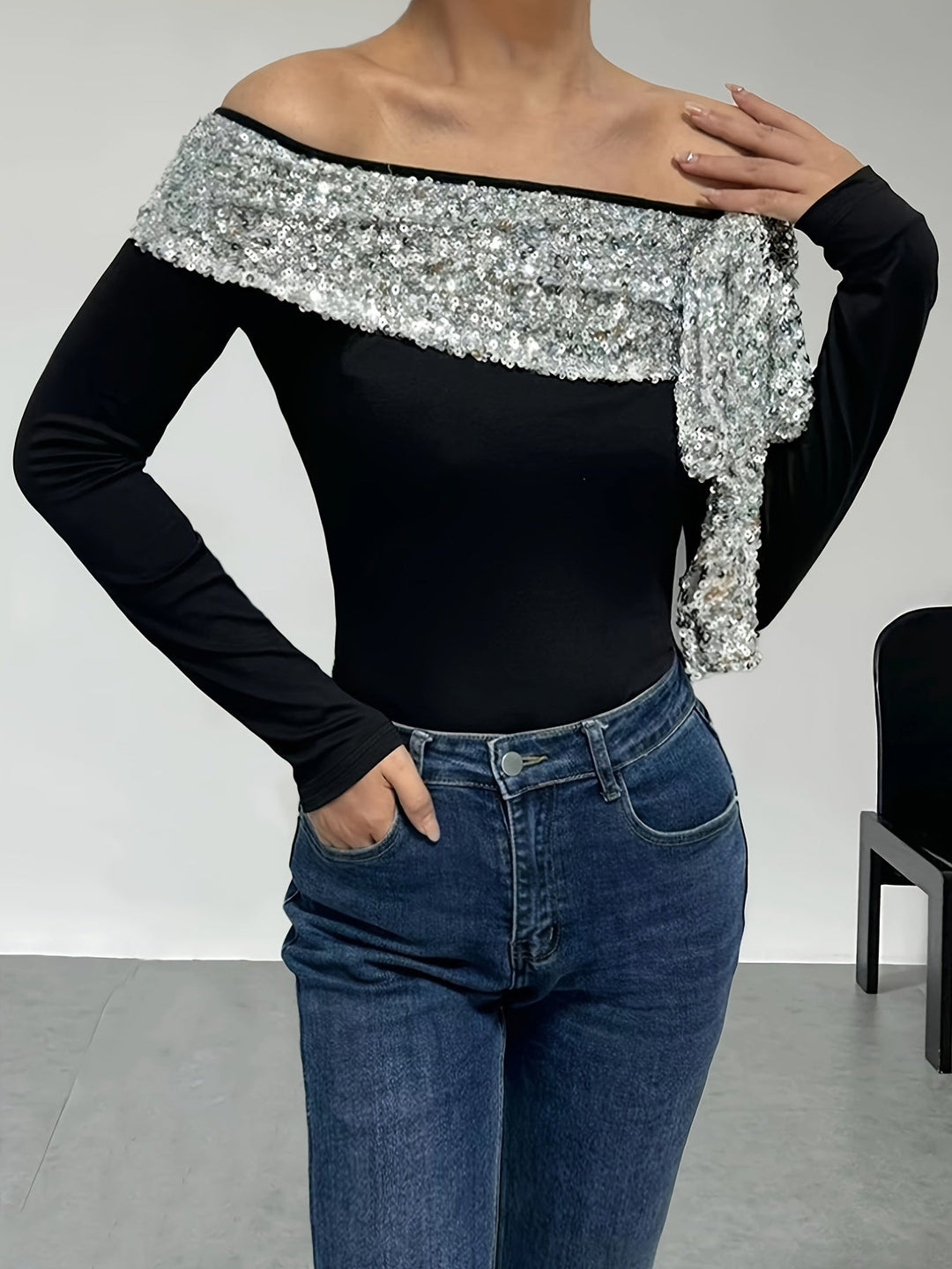 Heidi-Mode | Off Shoulder Pailletten Top mit Langen Ärmeln