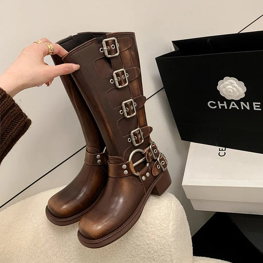 Heidi-Mode | Robuste orthopädische Kampfstiefel für Damen