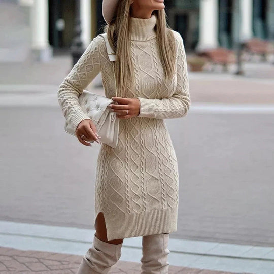 Heidi-Mode | Eng Anliegende Kleid mit Hohem Kragen und Langen Ärmeln