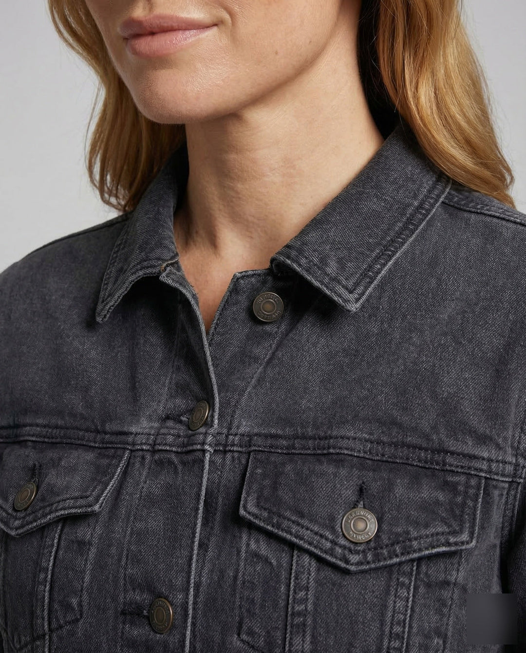 Product 15539107004746 - close_up_detail