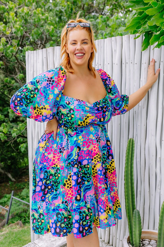 Heidi-Mode | Regenbogenkleid Muse Pantherdruck