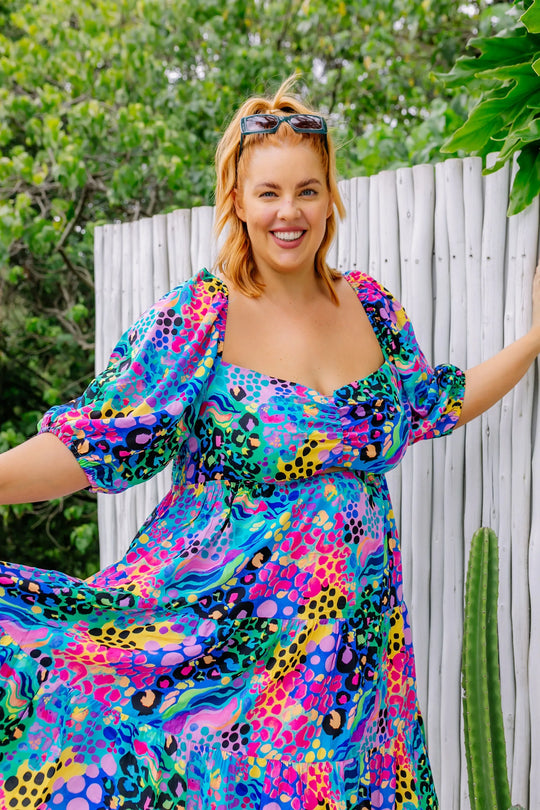 Heidi-Mode | Regenbogenkleid Muse Pantherdruck