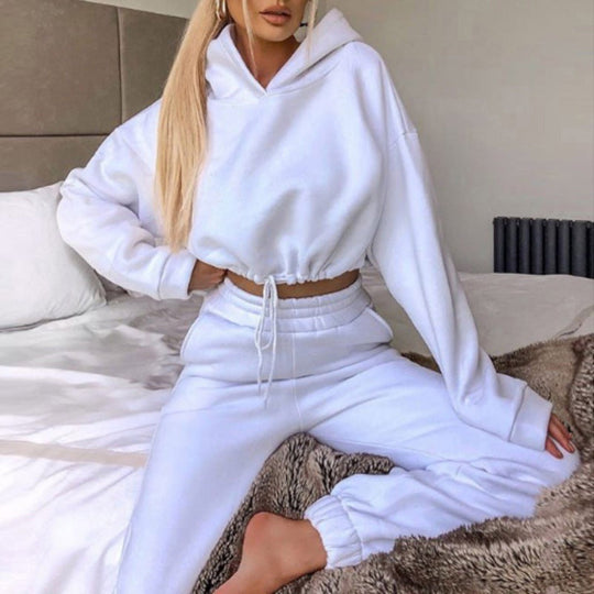 Heidi-Mode | Modisches Loungewear-Set mit Kurzem Hoodie und Jogginghose
