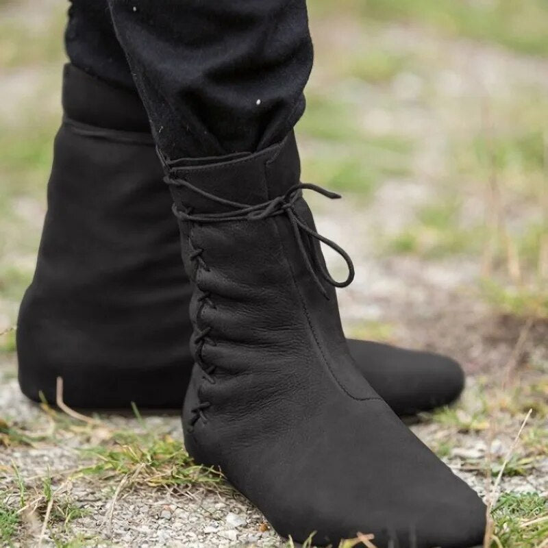 Heidi-Mode | Mittelalterliche Lederstiefel für Männer