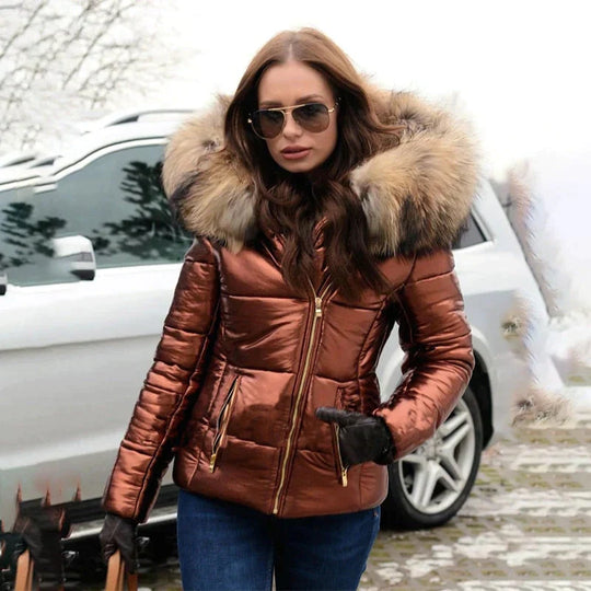 Heidi-Mode | Winterjacke mit Kapuze aus Pelz