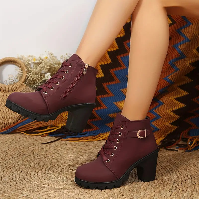 Heidi-Mode | Geschnürte Damenschuhe