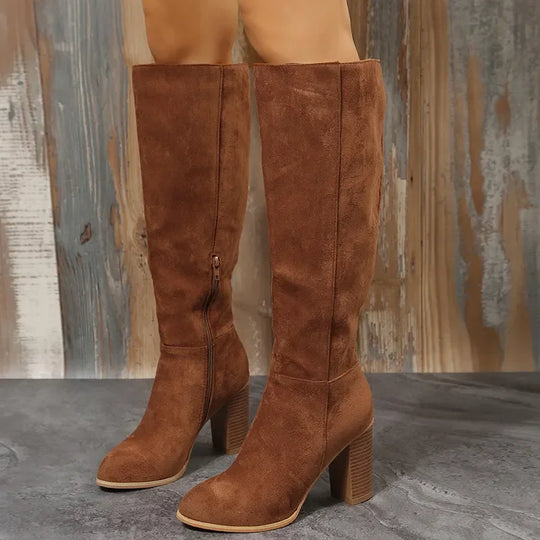 Hohe Damenstiefel