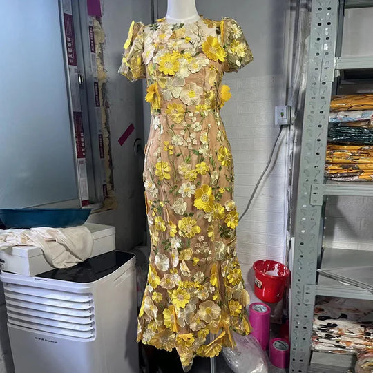 Heidi-Mode | Runway Frühling/Sommer Neu Mesh 3D Blumenstickerei Perspektiv Abend Prom Kleid Frauen Urlaub Robe Vestido Fest