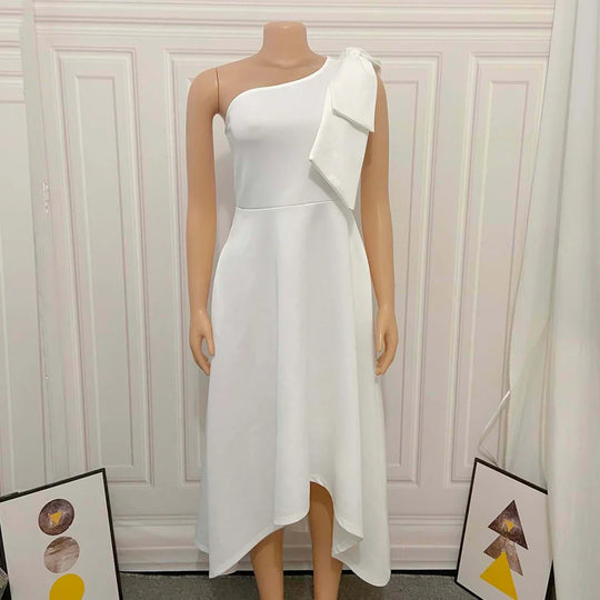 Heidi-Mode | Ein Schulter Bow Ärmelloses Kleid
