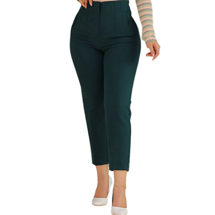 Taillierte Hose mit hoher Taille und Bundfalten