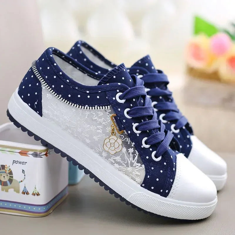 Heidi-Mode | Trendy Blaue Schnürschuhe aus Canvas für Bequeme Tägliche
