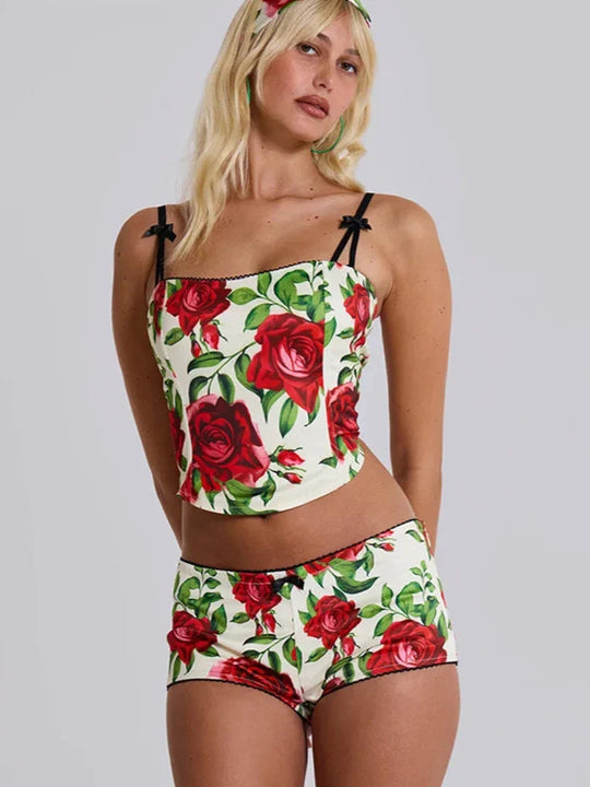 Heidi-Mode | Floral Top und Skinny Shorts Set