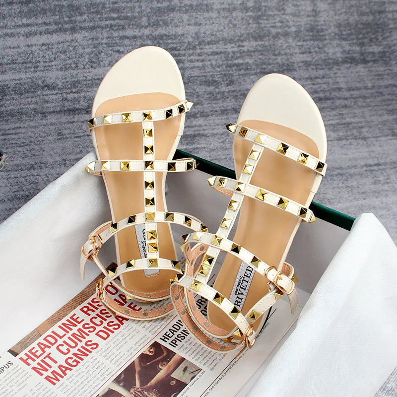 Heidi-Mode | Sommer Damen Sandalen Frauen Lässige Flache Schuhe Schlicht Stil Mode Nieten Design Gehen und Einkaufen Große Größe