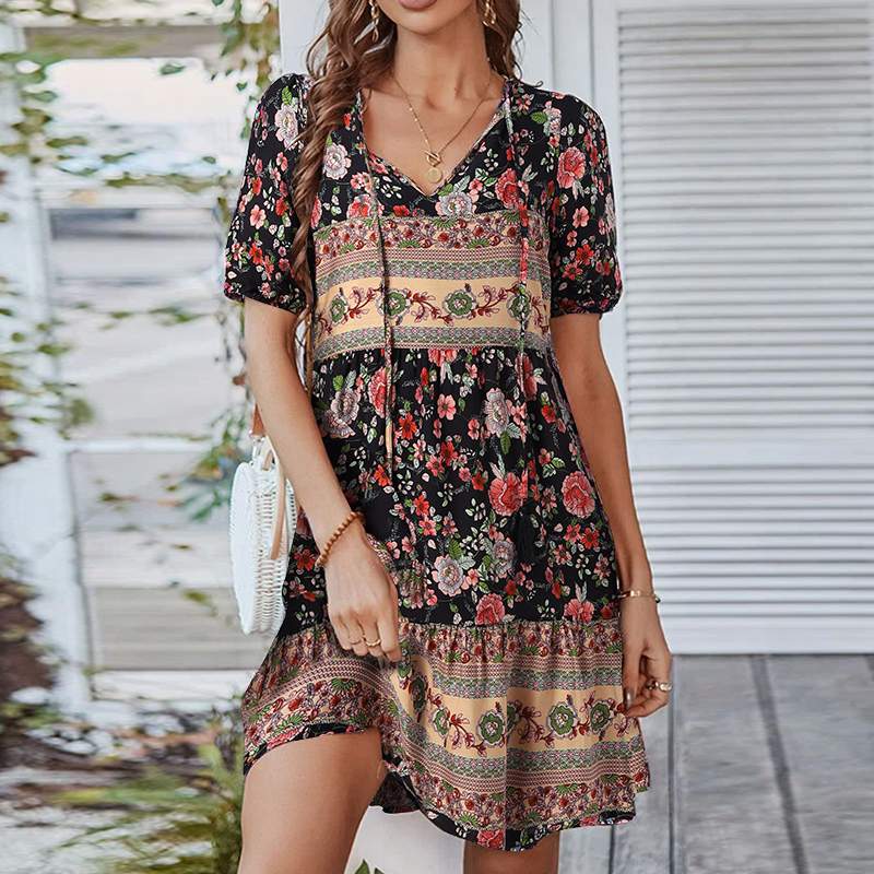 Heidi – Einzigartiges Bohemian-Kleid mit kurzen Ärmeln