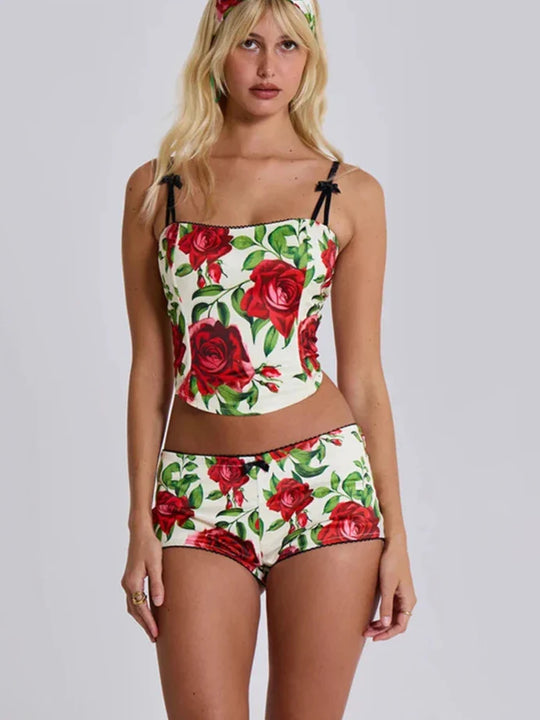 Heidi-Mode | Floral Top und Skinny Shorts Set