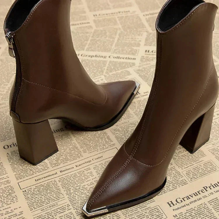 Heidi-Mode | Stiefel mit Hohem Absatz und Reißverschluss