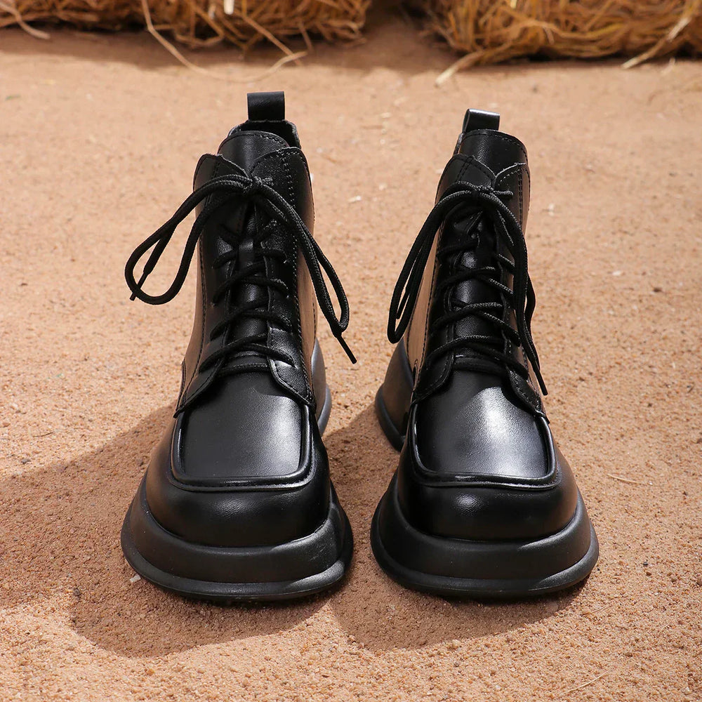 Heidi-Mode | Braune Leder Stiefeletten mit Schnürung