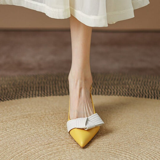 Heidi-Mode | Slingback-Pumps mit spitzer Zehenkappe