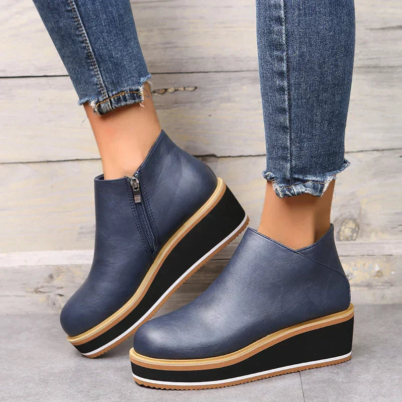 Heidi Ankle Boots mit Reißverschluss und Plateau