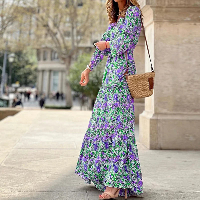 Langes Boho-Kleid mit Paisley-Muster