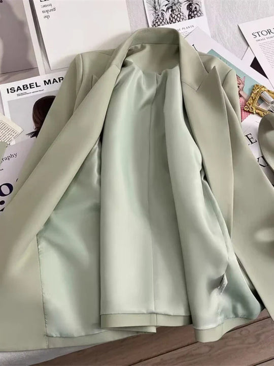 Heidi-Mode | Stilvolle Blazer mit Gürtel für Einen Modernen Look