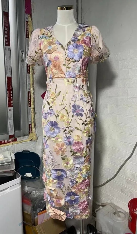 Heidi-Mode | Runway Frühling/Sommer Neu Mesh 3D Blumenstickerei Perspektiv Abend Prom Kleid Frauen Urlaub Robe Vestido Fest