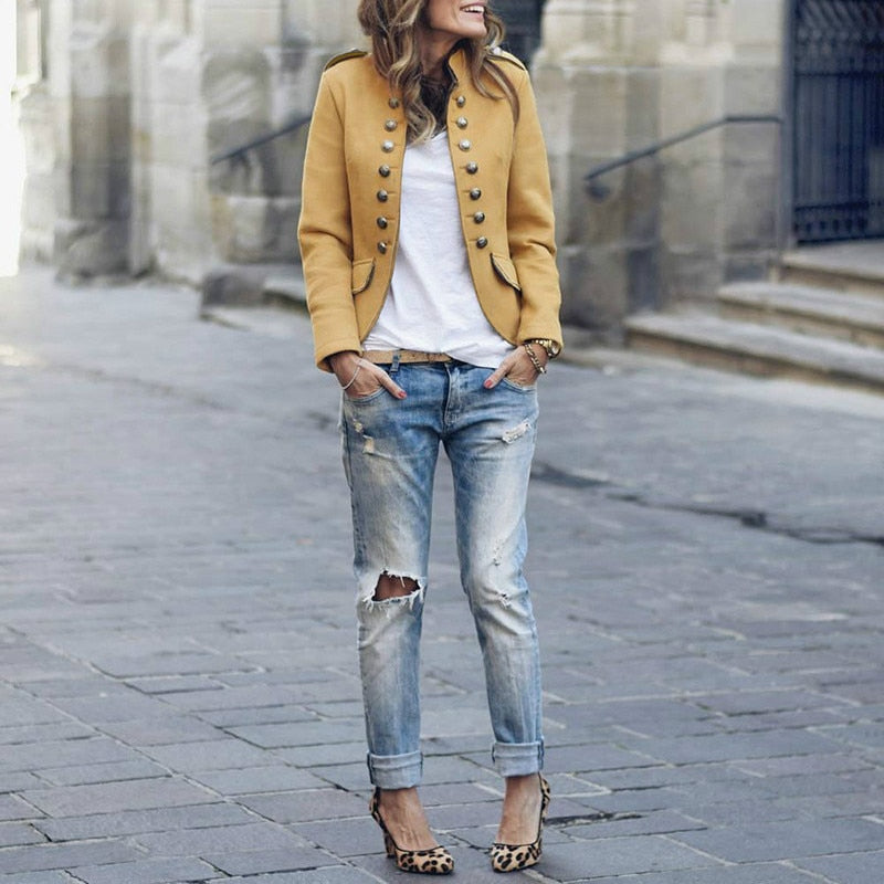 Heidi-Mode | Blazer Mit Modernen Knöpfen Für Einen Schlanken, Trendigen Look