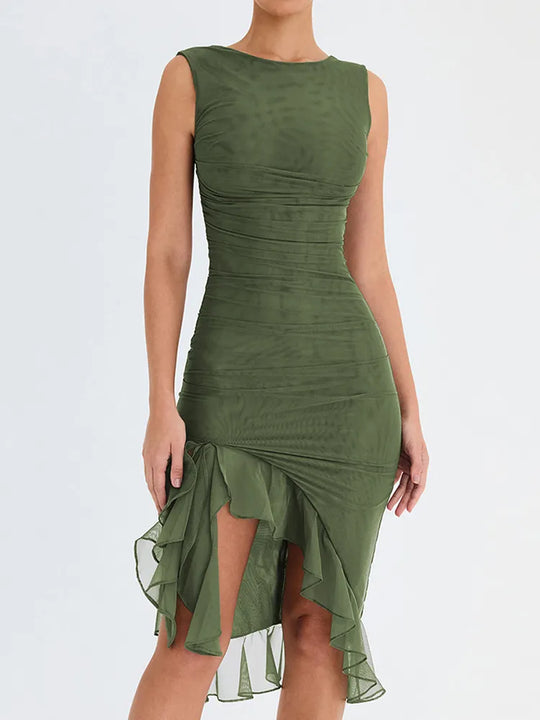 Hochwertiges, asymmetrisches Kleid mit Rüschen