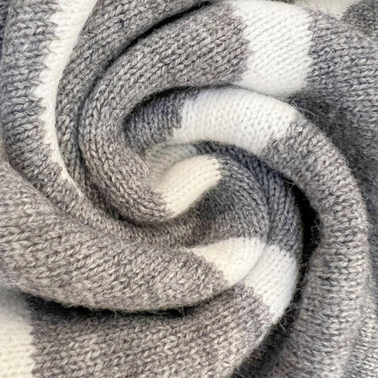 Heidi-Mode | Stilvolle Damen Strickjacke