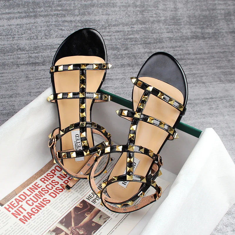 Heidi-Mode | Sommer Damen Sandalen Frauen Lässige Flache Schuhe Schlicht Stil Mode Nieten Design Gehen und Einkaufen Große Größe